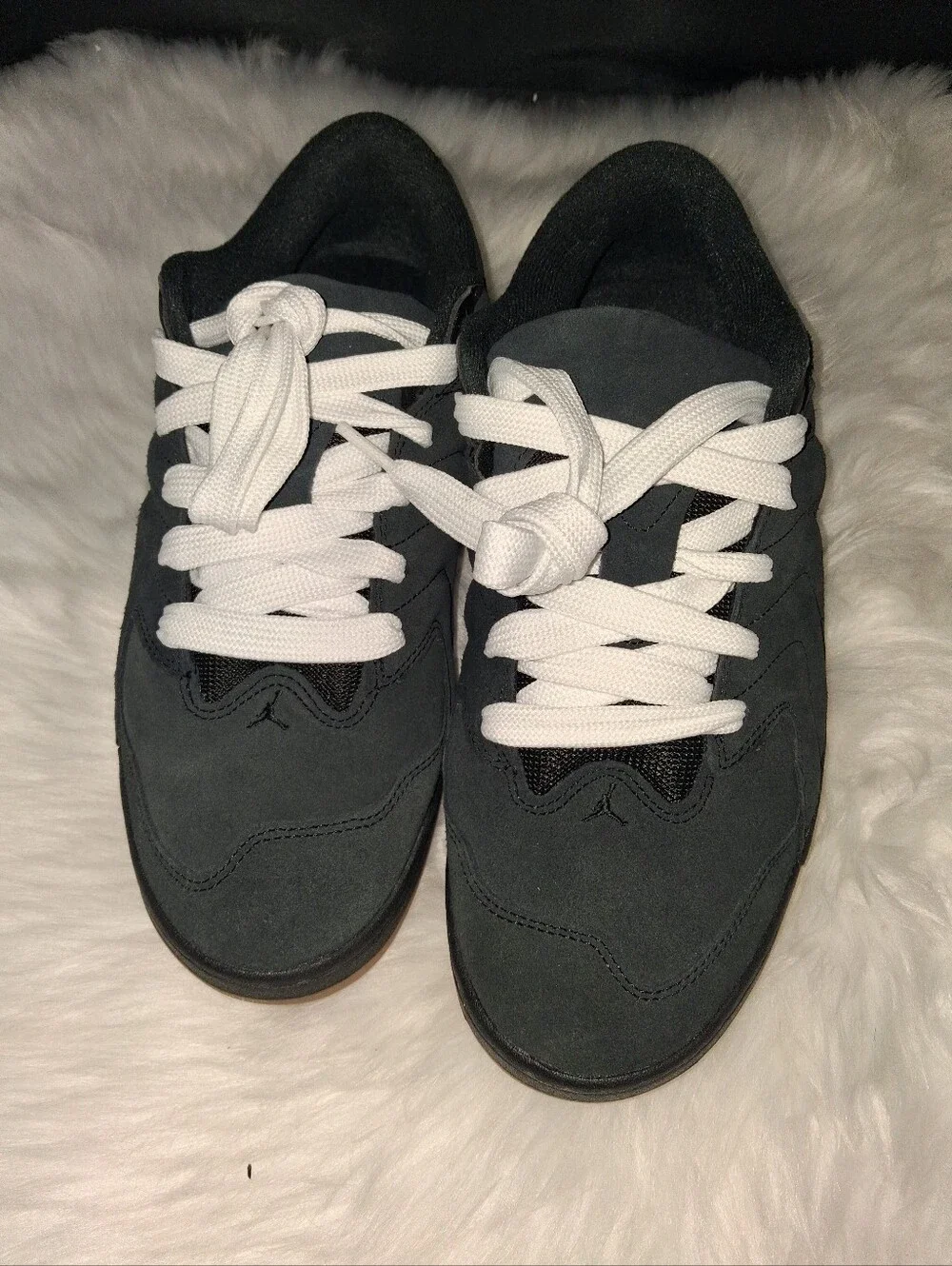Jordan Session Sneakers